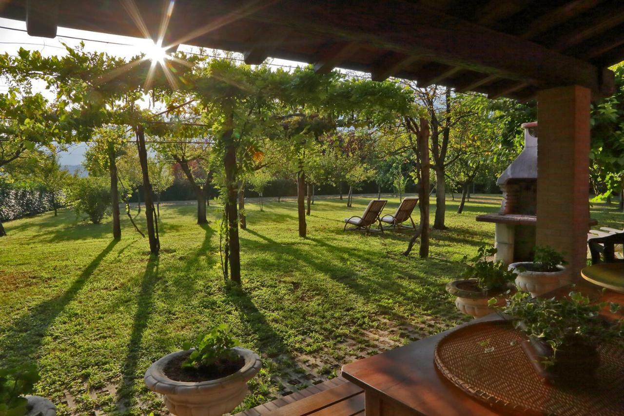 La Fonte Bed & Breakfast Fontanafredda Luaran gambar